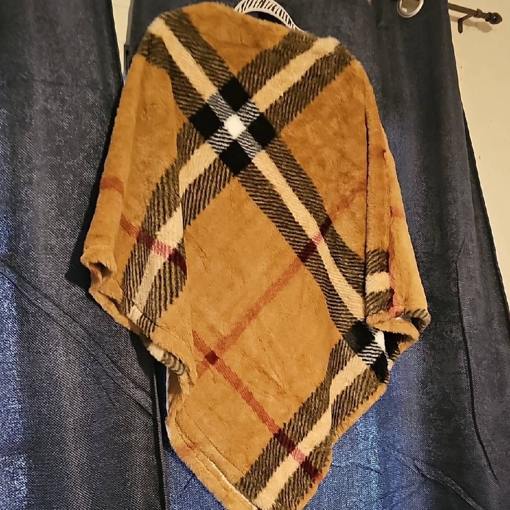 NEW Plaid Tan Cape for Women